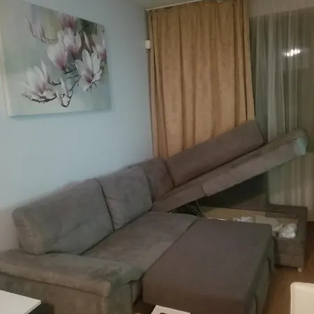 Belveder Club Private 아파트호텔 반스코